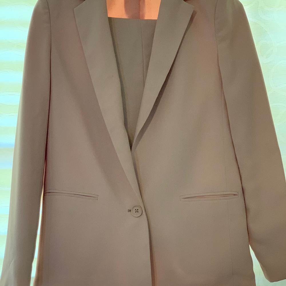 Express Pant Suit
